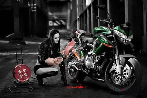 20110808121647_thien%20than3.jpg