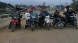 Giới trẻ náo nức “xách ba lô lên đường” ngày Tết