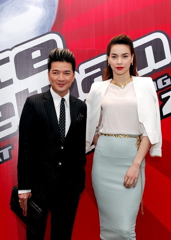 'The Voice' Việt Nam 'mạnh vì gạo, bạo vì tiền'