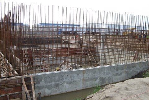Tập đoàn xây dựng nợ nần chồng chất