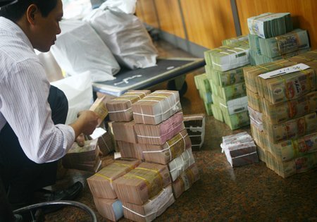 Lãi suất sẽ dội ngược?
