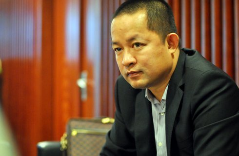 Những cuộc rút lui đình đám của CEO Việt