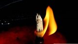 'Giải mã' ngọn đèn ngàn năm không tắt trong các cổ mộ