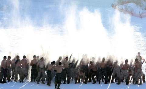 Tiêu điểm - Ảnh: Lính Mỹ - Hàn tập trận trong thời tiết khắc nghiệt (Hình 16).