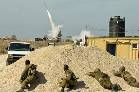 Tiêu điểm - Cận cảnh khẩu đội pháo di động Vòm Sắt của Israel (Hình 8).