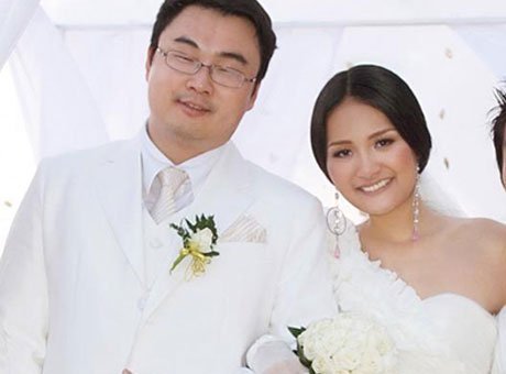 Hậu trường - Chuyện chưa kể về những người đẹp Việt lấy chồng Tây (Hình 3).