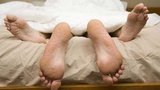 Chỉ trao trinh tiết cho người nào là chồng