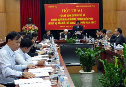 Bộ trưởng không thể là 'góc khuất' (1)