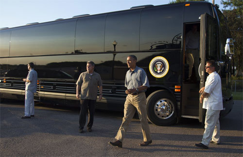 Xe buýt 'quái vật' triệu đô của Obama