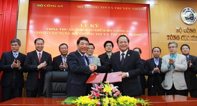 thỏa thuận, hợp tác, phối hợp, Bộ TT&TT, Bộ Công an, ký kết, Thứ trưởng, Trương Minh Tuấn