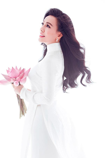 trùm quyền lực showbiz, dung nhan vợ ông trùm quyền lực showbiz trùm quyền lực showbiz, dung nhan vợ ông trùm quyền lực showbiz