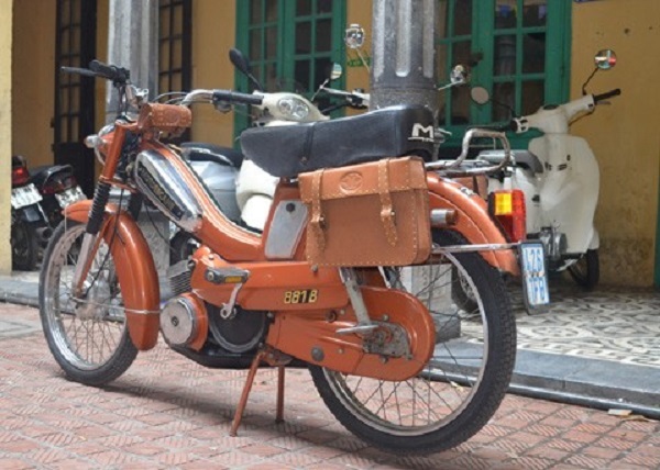 Xe cổ, hàng hiếm tại Việt Nam được rao bán với giá 'không tưởng'