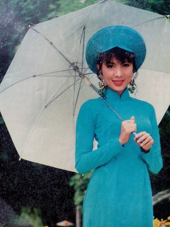 Minh Anh là người mẫu sáng giá của làng thời trang Việt Nam trong những năm 90. (Ảnh: Internet)