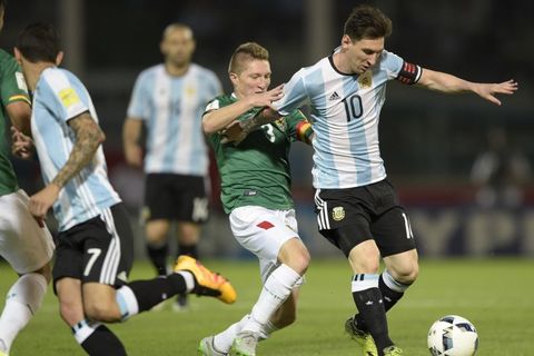 Video: Messi tỏa sáng, Argentina giành thắng lợi ở độ cao 3000m