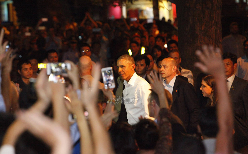 Tổng thống Obama, Obama thăm Việt Nam, Biển Đông, cấm vận vũ khí sát thương, Hoa Kỳ, Fulbright, TPP, Donald Trump