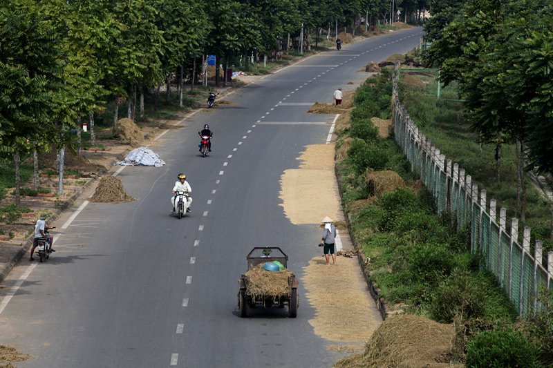 Đại lộ hiện đại nhất Việt Nam thành sân phơi