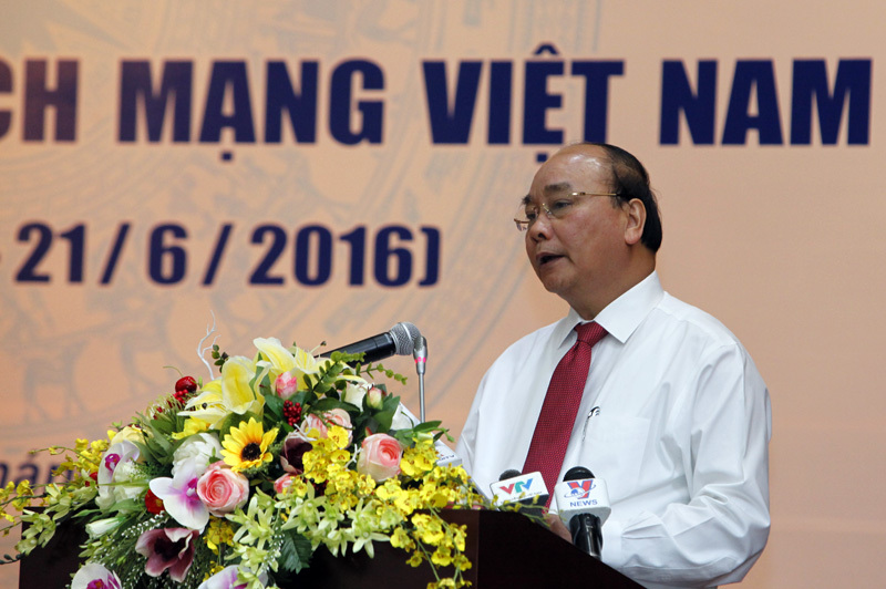 Thủ tướng Nguyễn Xuân Phúc,Bộ trưởng TT&TT Trương Minh Tuấn, báo chí, mạng xã hội