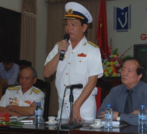 doanh nhân, đại gia, áo lính, “Đường bia”, Chủ tịch Hòa Bình Group, Him Lam, Dũng lò vôi, Nguyễn Thanh Mai