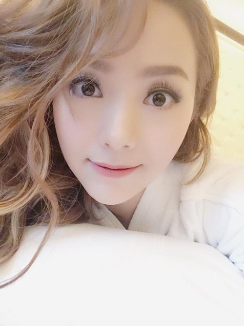 Hình ảnh thời xưa, Xuân Hinh, Phạm Hương, Hà Anh, Thanh Hằng, Minh Hằng, Hoàng Bách, Thúy Vân, Mỹ Tâm