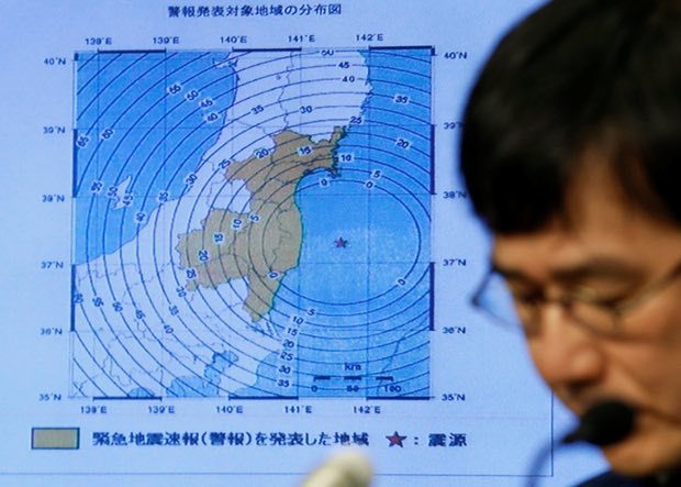 Động đất, sóng thần tấn công Nhật Bản