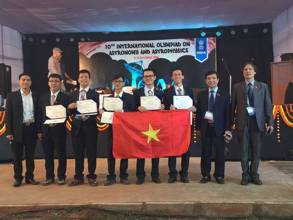 Việt Nam giành 1 HC Bạc Olympic quốc tế về Thiên văn học và Vật lý thiên văn
