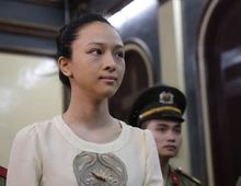 Tiếp tục đề nghị truy tố Hoa hậu Phương Nga tội 'lừa đảo'