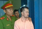 Gã Việt kiều lôi vợ con vào vụ buôn 2kg ma túy qua sân bay
