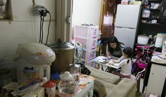 Hồng Kông, Trung Quốc, sinh hoạt, nghèo khổ, thu nhập thấp