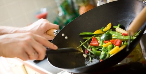 19 sai lầm nghiêm trọng khi xào nấu, ăn rau xanh ảnh 1