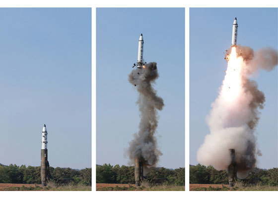 Triều Tiên,tên lửa đạn đạo,Kim Jong Un,khí quyển