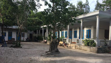 Vụ bé gái bại não 14 tuổi mang thai: Rút hồ sơ đưa lên tỉnh điều tra