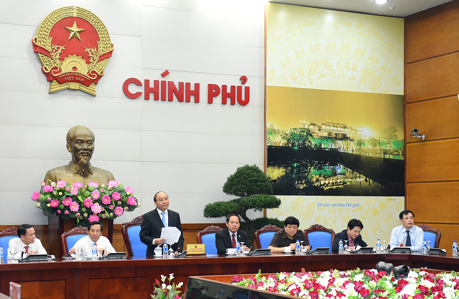 Thủ tướng,Thủ tướng Nguyễn Xuân Phúc,Nguyen Xuan Phuc,doanh nghiệp,báo chí
