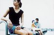 Chồng tôi muốn có ít nhất 2 người để…thay đổi