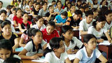 Thạc sĩ tranh luận với hiệu trưởng Lê Trường Tùng