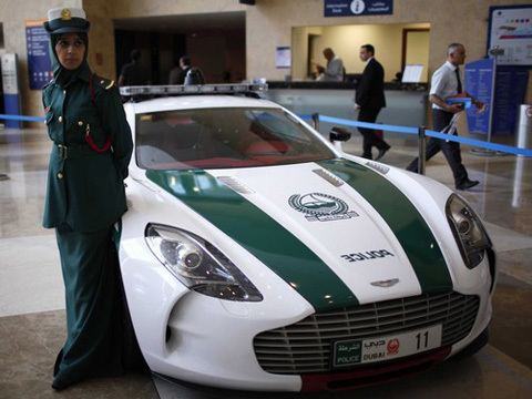 Dubai, xe công, Bugatti Veyron Grand Sport, Lamborghini Aventador, siêu xe