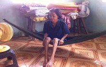 Người mẹ bệnh tật nguyện chết để con không phải bỏ học