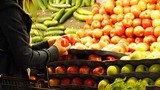Thế giới lãng phí 1,3 tỉ tấn lương thực mỗi năm