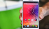 Vì sao Google bán Galaxy S4 siêu đắt?