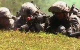 Mỹ gia cố 'chiến hạm' Guam