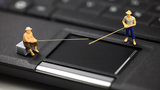 Hacker TQ làm Mỹ mất 300 tỷ USD/năm