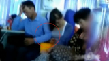 Sàm sỡ cô gái ngủ gật trên tàu