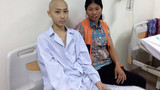 Nước mắt mẹ kế chăm con chồng bị ung thư máu