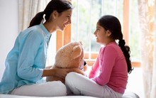 Áp lực trên đôi vai con