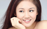 Mượn danh báo chí 'chơi khăm' ca sĩ