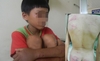 Phẫn nộ vụ bé 9 tuổi bị cha hành hạ nhập viện