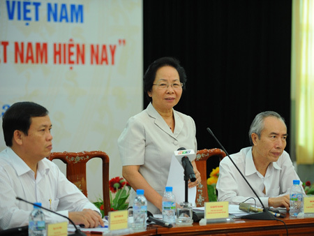 Phó Chủ tịch nước, Nguyễn Thị Doan, chương trình, sách giáo khoa, THPT, GS Hồ Ngọc Đại