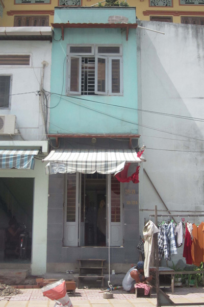 Những căn nhà "siêu dị" trên đường phố Sài Gòn
