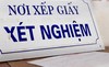 Xét nghiệm nước tiểu cũng bị “nhân bản”