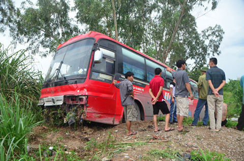 xe khách, 20 mét , Quảng Ninh