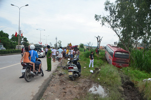 xe khách, 20 mét , Quảng Ninh